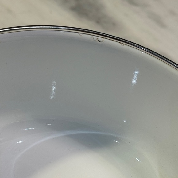 Vintage Kobe Kitchen Bowls Floral Pattern Enamel Metal Mixing Nesting Bowls - Picture 9 of 11